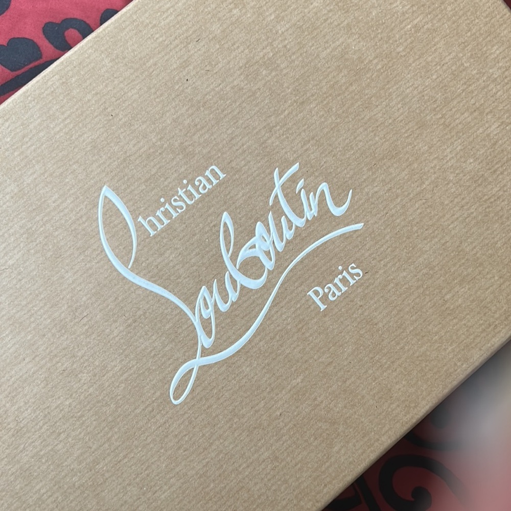 Authentic Cl Red Bottoms With Lots Of Class To Ad… - image 8